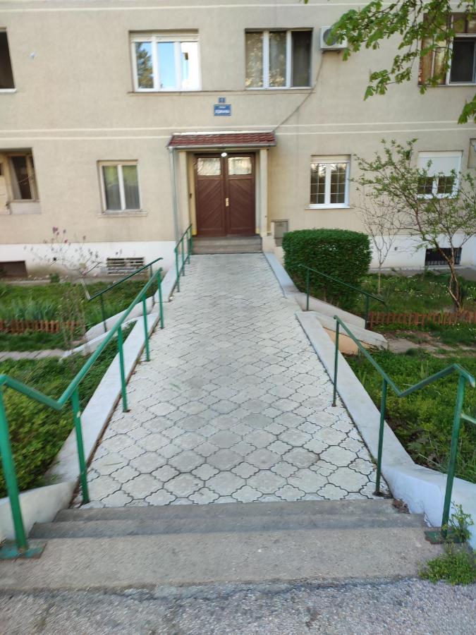Apartamento Orion Apatman Belgrado Exterior foto